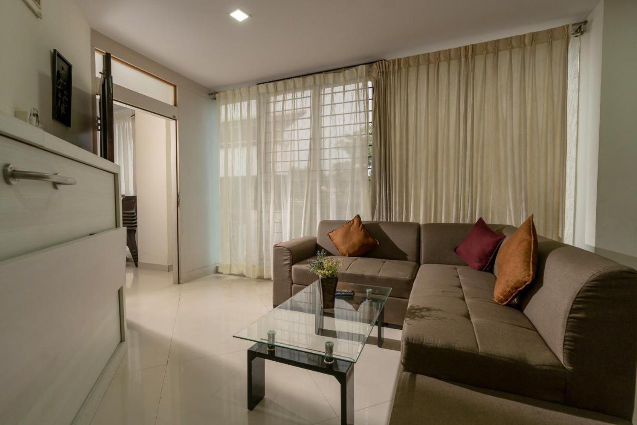 Seasons Suites Μπανγκαλόρ Εξωτερικό φωτογραφία