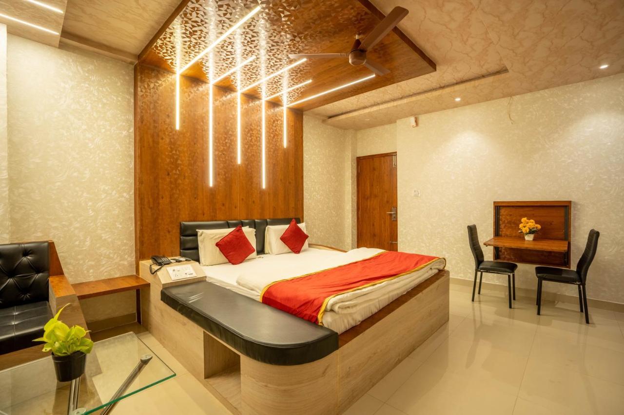 Seasons Suites Μπανγκαλόρ Εξωτερικό φωτογραφία