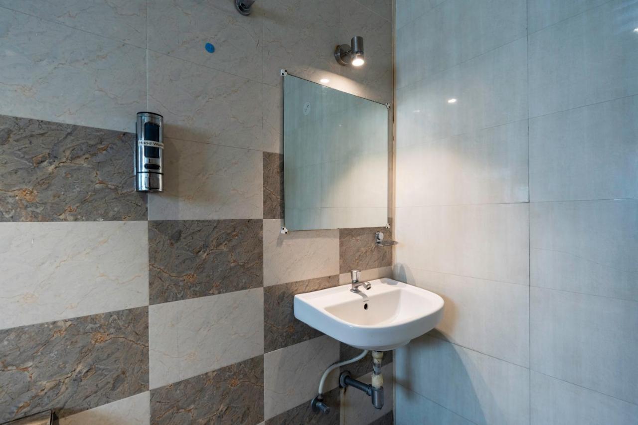 Seasons Suites Μπανγκαλόρ Εξωτερικό φωτογραφία
