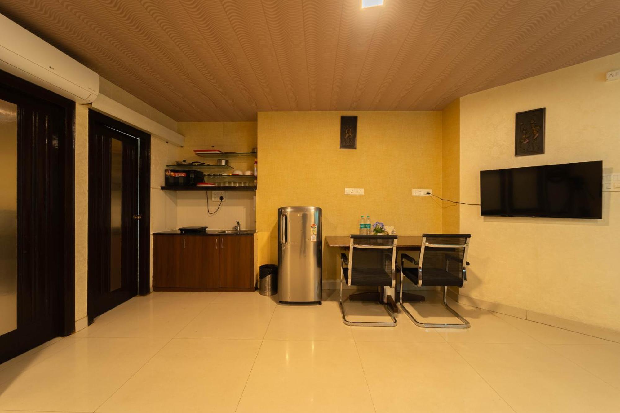 Seasons Suites Μπανγκαλόρ Εξωτερικό φωτογραφία